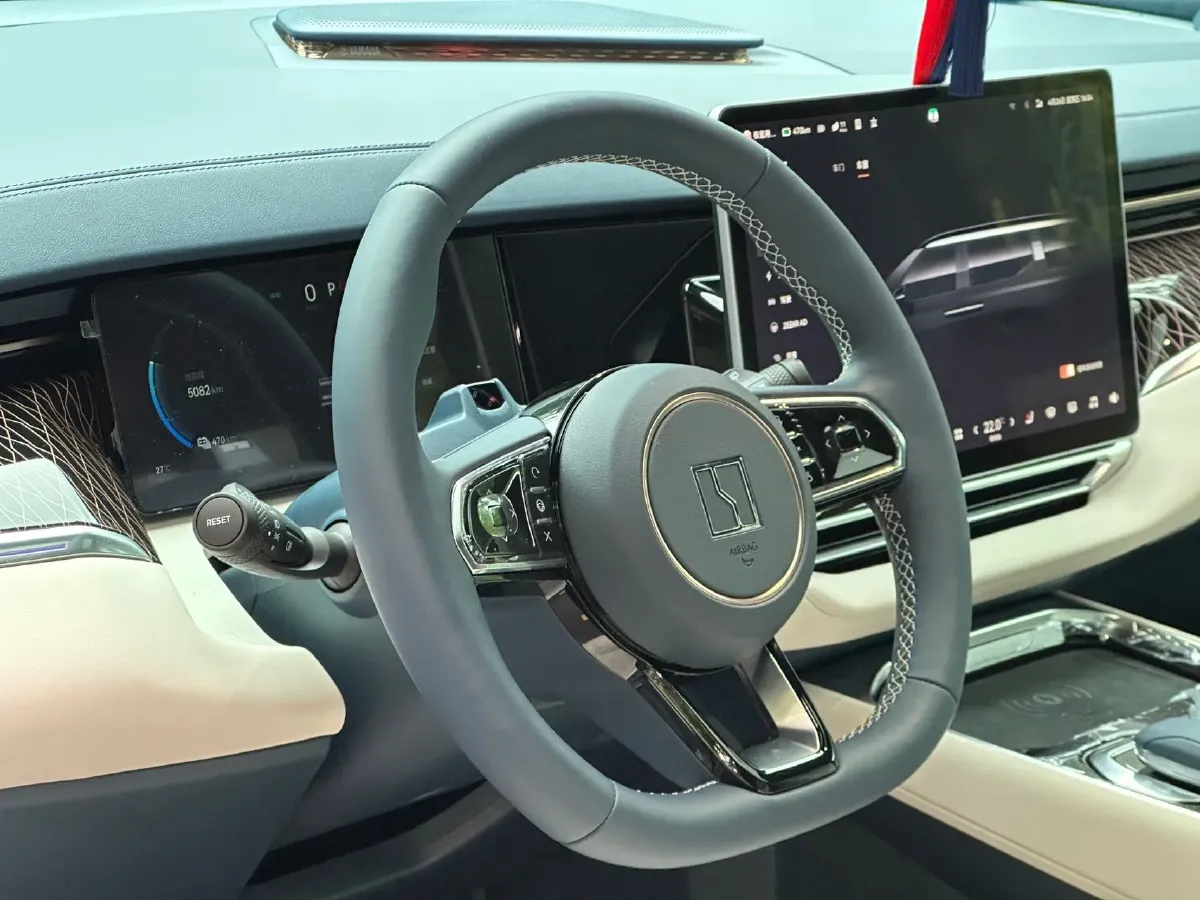 2022 Zeekr 009 BEV 116KWH,autocango,china used car exporter,china ev exporter,chinese used car exporter,chinese used ev exporter