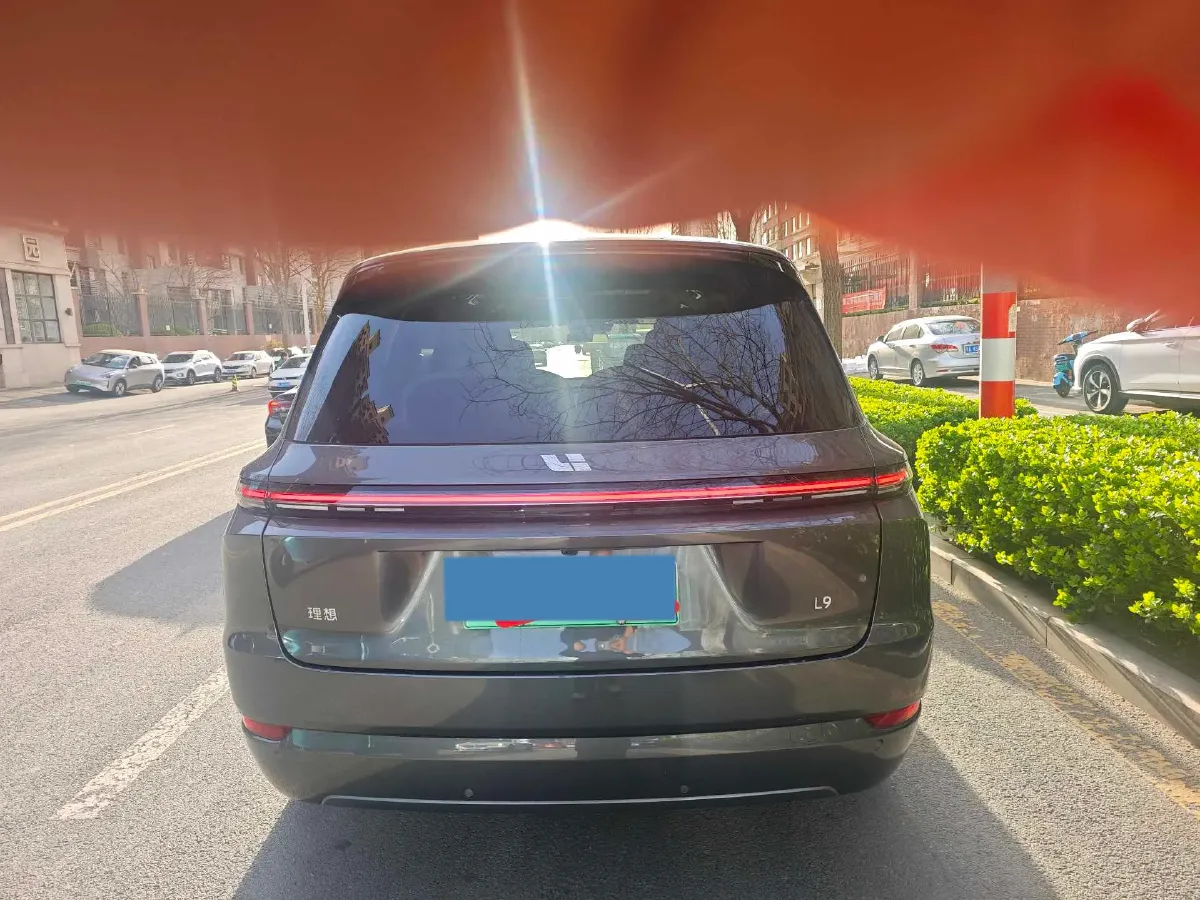 2024 Li L9 Range Extended 154HP REEV 52.3KWH,autocango,china used car exporter,china ev exporter,chinese used car exporter,chinese used ev exporter