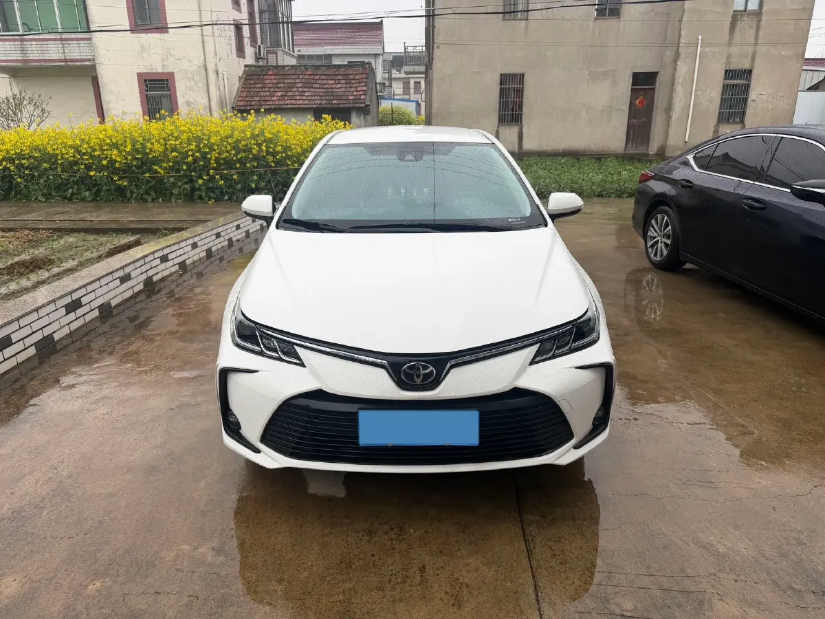 2022 Toyota Corolla 1.2T 116HP L4 CVT,autocango,china used car exporter,china ev exporter,chinese used car exporter,chinese used ev exporter