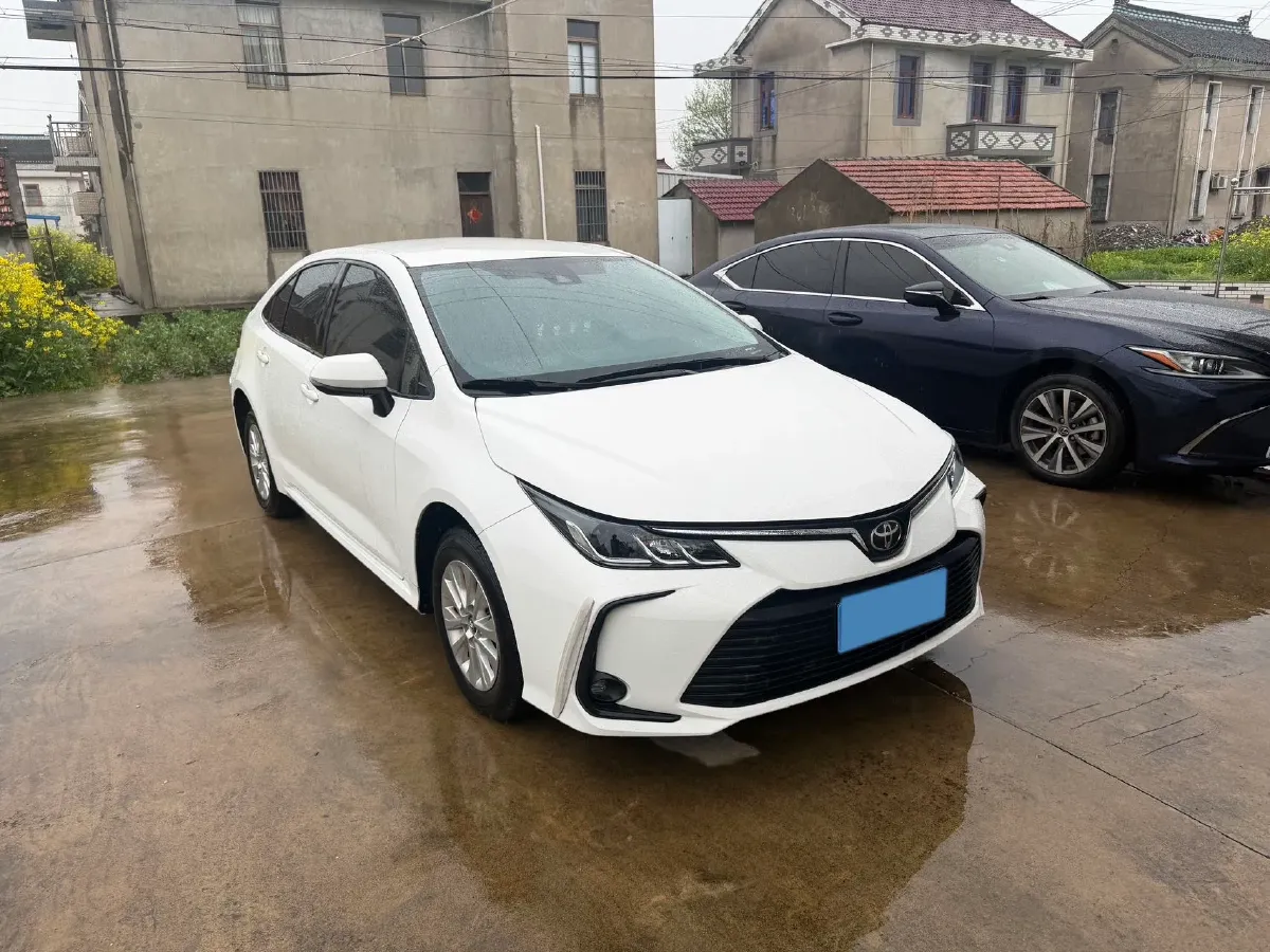 2022 Toyota Corolla 1.2T 116HP L4 CVT,autocango,china used car exporter,china ev exporter,chinese used car exporter,chinese used ev exporter