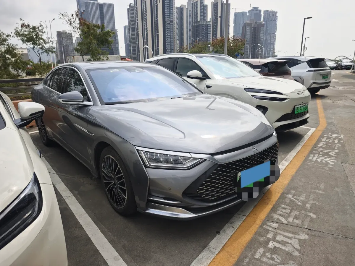 2020 WEY VV7 2.0T 227HP L4 7DCT PHEV,autocango,china used car exporter,china ev exporter,chinese used car exporter,chinese used ev exporter