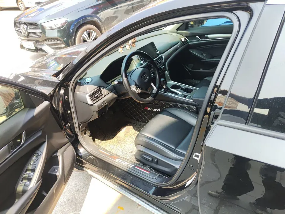 2018 Honda Accord 1.5T 194HP L4 CVT,autocango,china used car exporter,china ev exporter,chinese used car exporter,chinese used ev exporter