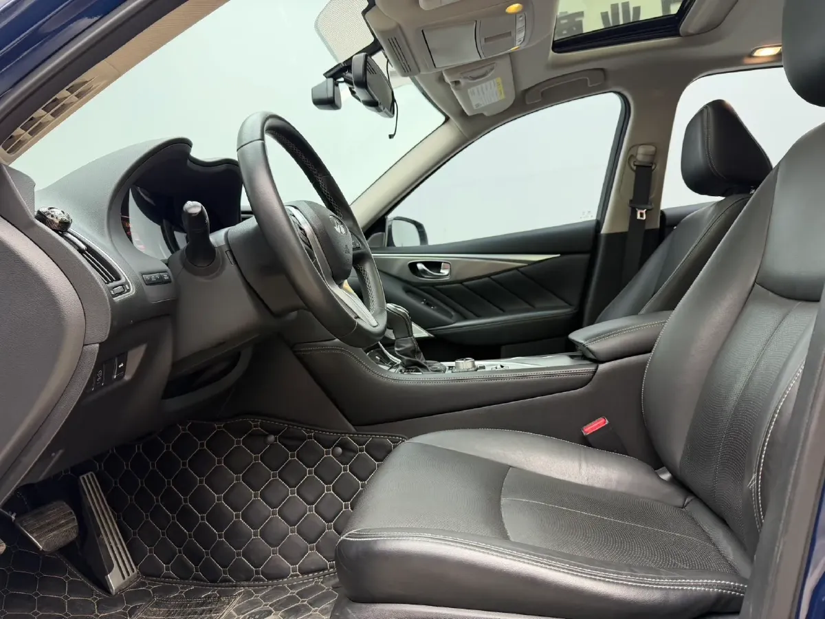 2021 Infiniti Q50L 2.0T 211HP L4 7AT,autocango,china used car exporter,china ev exporter,chinese used car exporter,chinese used ev exporter