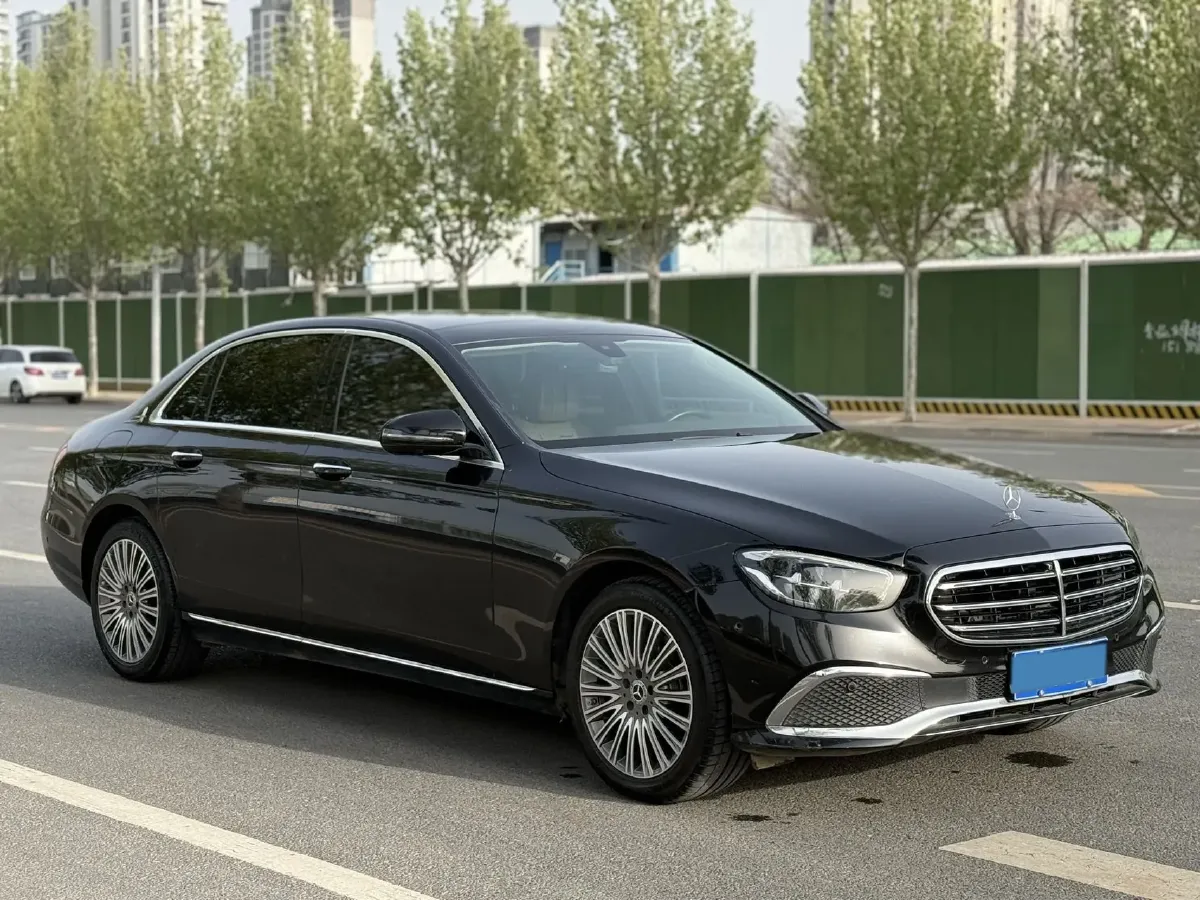 2022 Mercedes-Benz GLC Class 2.0T 258HP L4 9AT,autocango,china used car exporter,china ev exporter,chinese used car exporter,chinese used ev exporter
