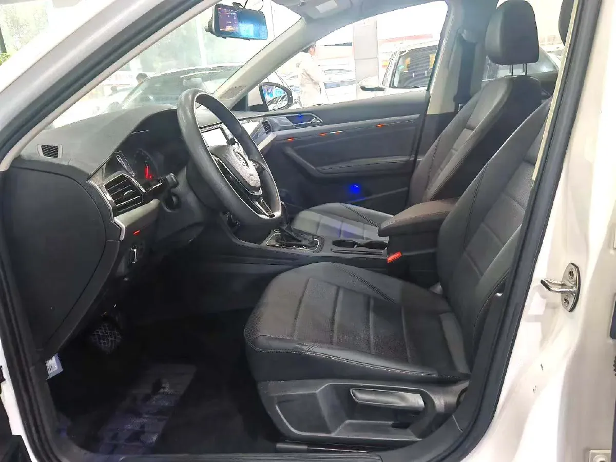 2019 Volkswagen Lavida 1.5L 113HP L4 6AT,autocango,china used car exporter,china ev exporter,chinese used car exporter,chinese used ev exporter