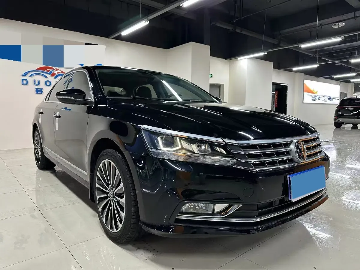 2017 Volkswagen Passat 1.8T 180HP L4 7DCT,autocango,china used car exporter,china ev exporter,chinese used car exporter,chinese used ev exporter
