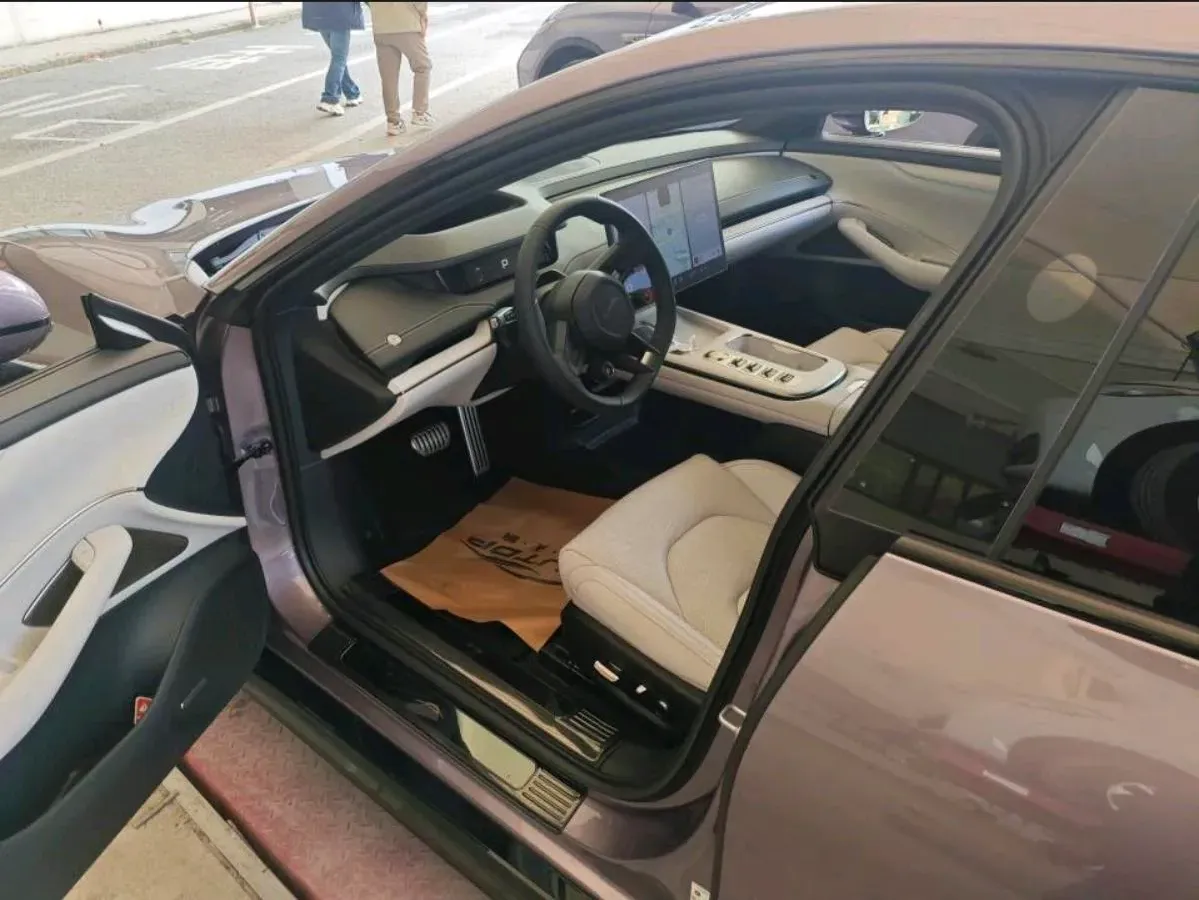 2024 MI SU7 BEV 101KWH,autocango,china used car exporter,china ev exporter,chinese used car exporter,chinese used ev exporter