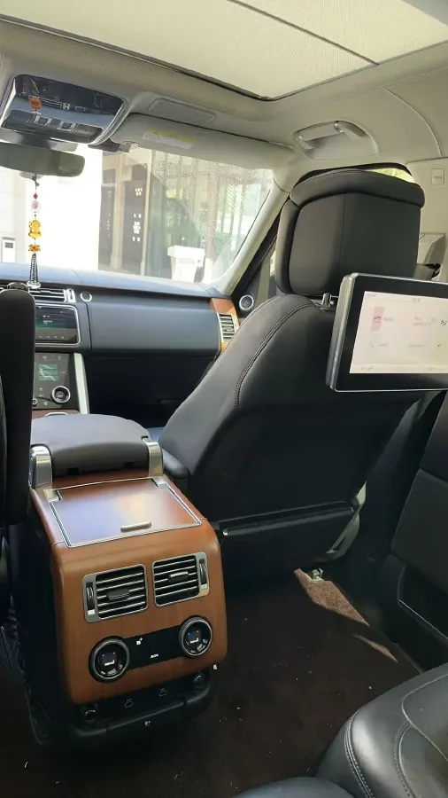 2022 Land Rover Range Rover 3.0T 400HP L6 8AT,autocango,china used car exporter,china ev exporter,chinese used car exporter,chinese used ev exporter