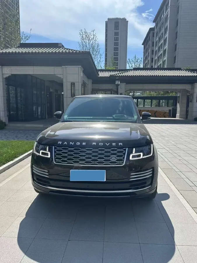 2022 Land Rover Range Rover 3.0T 400HP L6 8AT,autocango,china used car exporter,china ev exporter,chinese used car exporter,chinese used ev exporter