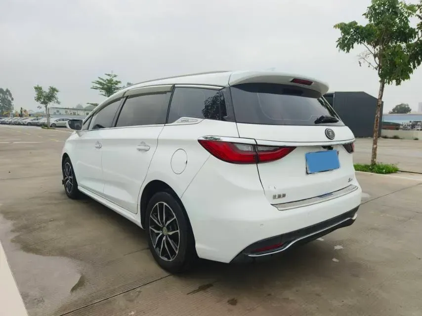 2017 BYD Song MAX 1.5T 154HP L4 6DCT,autocango,china used car exporter,china ev exporter,chinese used car exporter,chinese used ev exporter