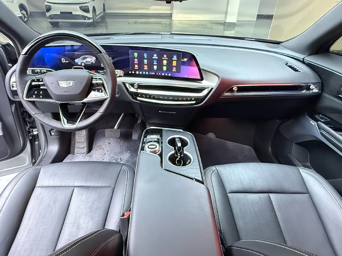 2022 Cadillac IQ Lyriq BEV 95.7KWH,autocango,china used car exporter,china ev exporter,chinese used car exporter,chinese used ev exporter