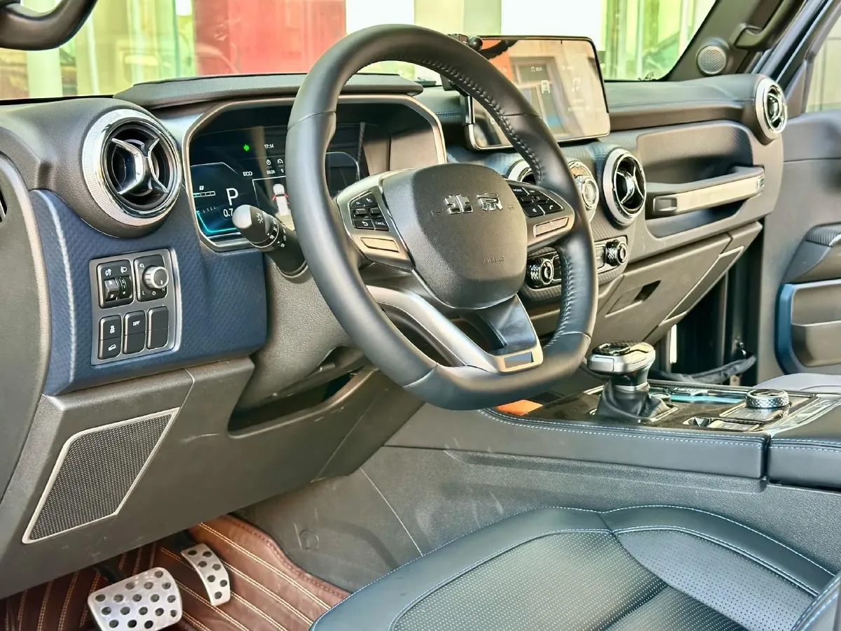 2023 Beijing BJ40 2.0T 163HP L4 8AT,autocango,china used car exporter,china ev exporter,chinese used car exporter,chinese used ev exporter