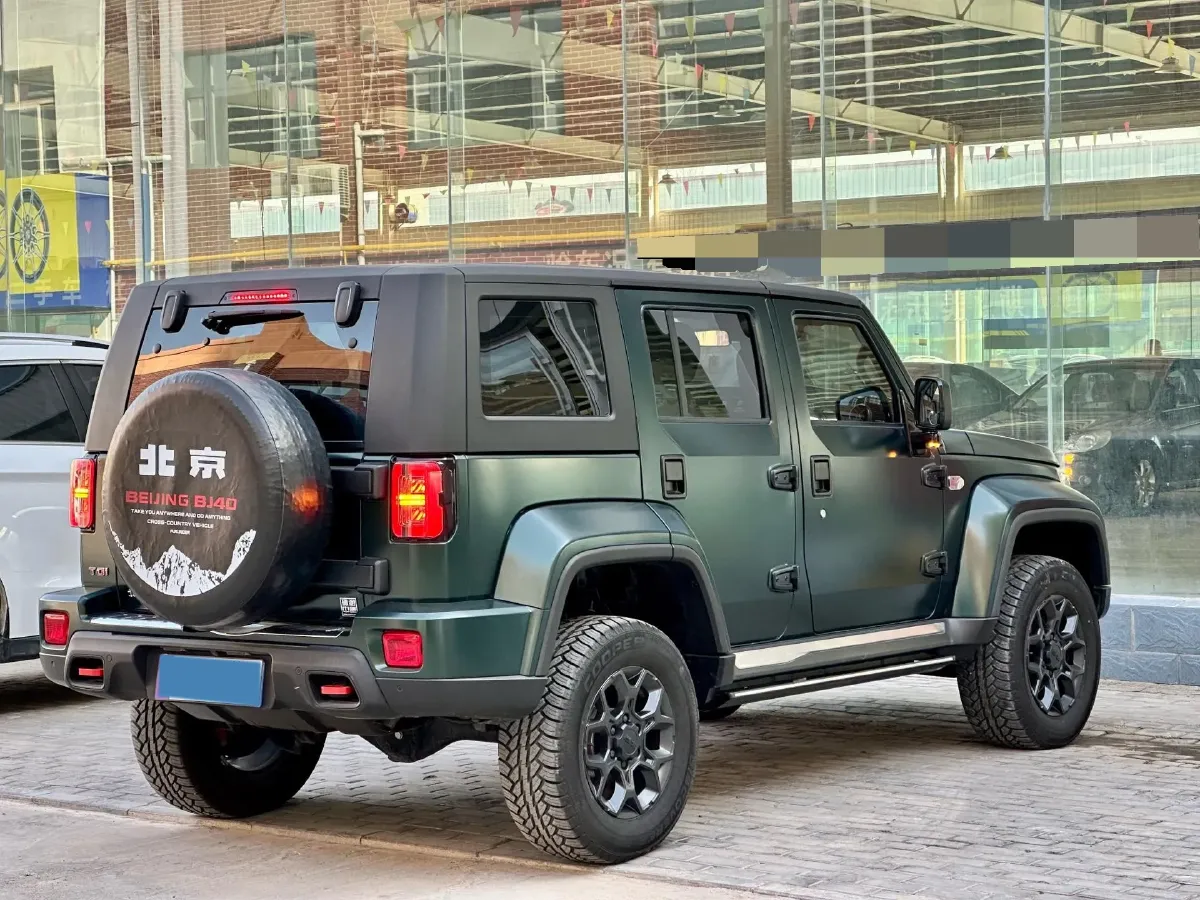 2023 Beijing BJ40 2.0T 163HP L4 8AT,autocango,china used car exporter,china ev exporter,chinese used car exporter,chinese used ev exporter