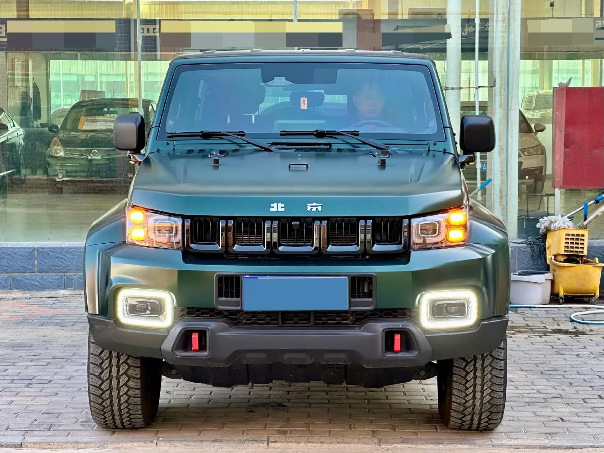 2023 Beijing BJ40 2.0T 163HP L4 8AT,autocango,china used car exporter,china ev exporter,chinese used car exporter,chinese used ev exporter