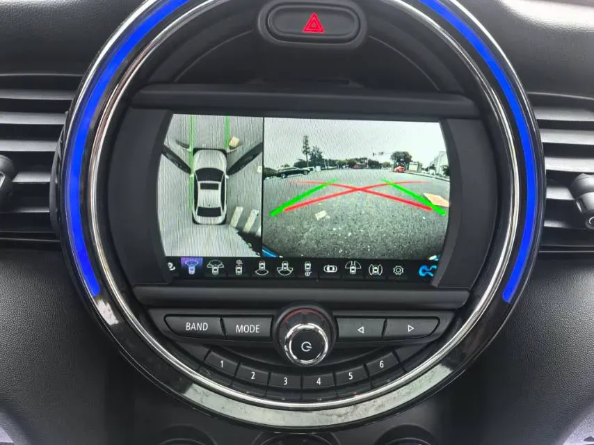 2020 MINI MINI 1.5T 102HP L3 7DCT,autocango,china used car exporter,china ev exporter,chinese used car exporter,chinese used ev exporter