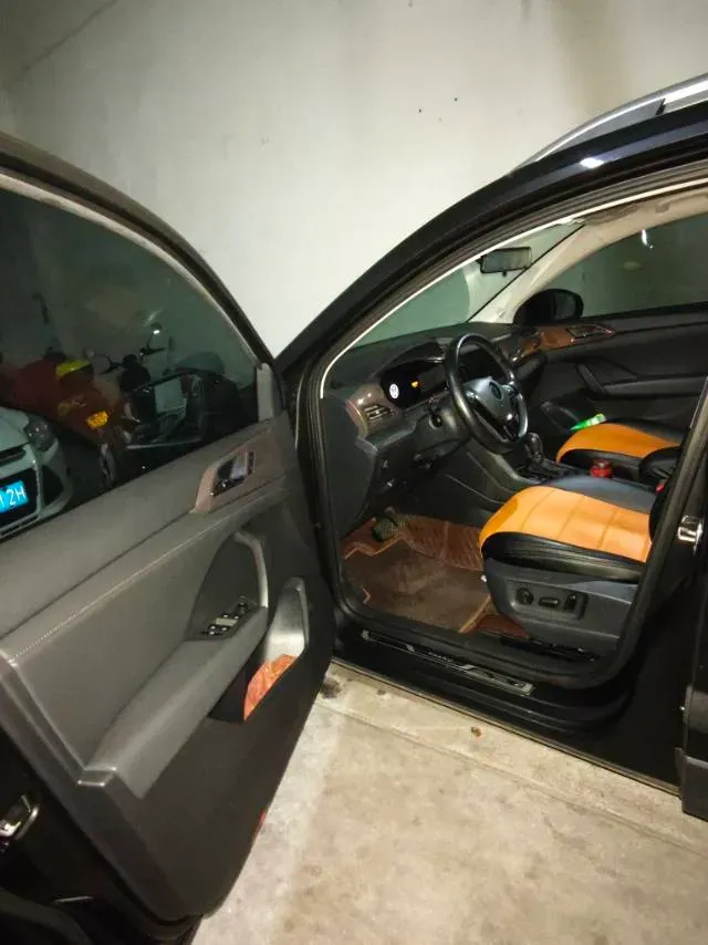 2021 Volkswagen Tharu 1.4T 150HP L4 7DCT,autocango,china used car exporter,china ev exporter,chinese used car exporter,chinese used ev exporter