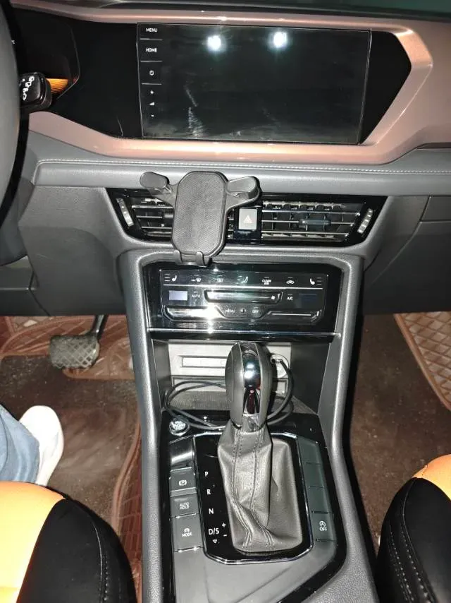 2021 Volkswagen Tharu 1.4T 150HP L4 7DCT,autocango,china used car exporter,china ev exporter,chinese used car exporter,chinese used ev exporter