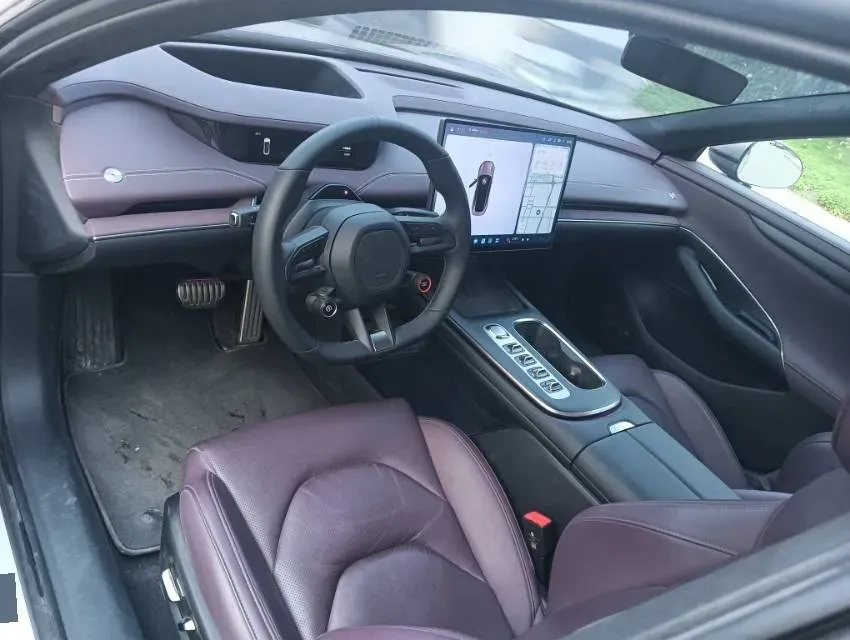 2024 MI SU7 BEV 101KWH,autocango,china used car exporter,china ev exporter,chinese used car exporter,chinese used ev exporter