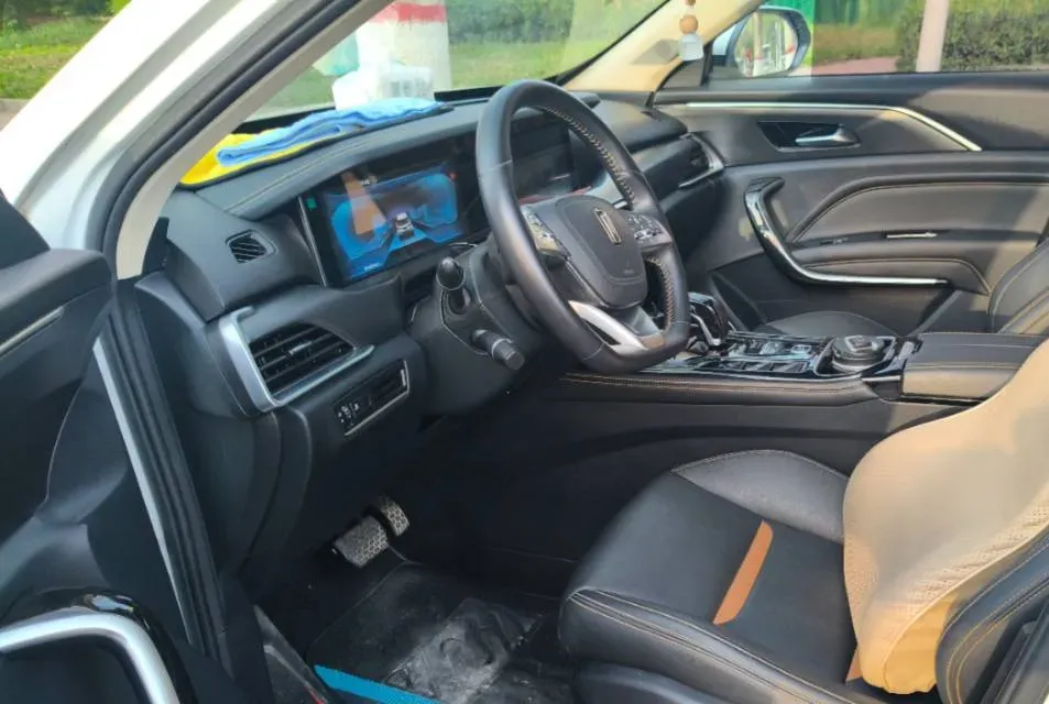 2019 Bestune T77 1.2T 143HP L4 7DCT,autocango,china used car exporter,china ev exporter,chinese used car exporter,chinese used ev exporter