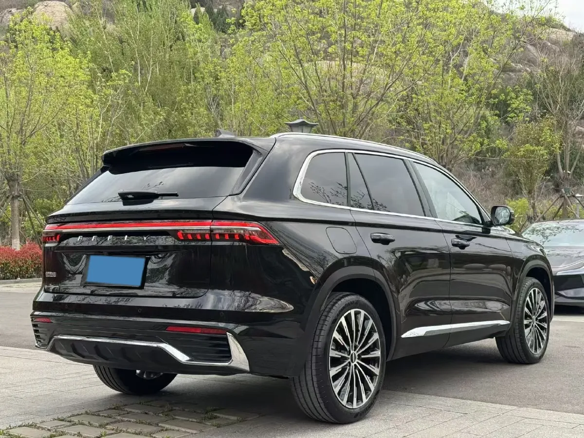 2025 Geely Monjaro 2.0T 238HP L4 8AT,autocango,china used car exporter,china ev exporter,chinese used car exporter,chinese used ev exporter