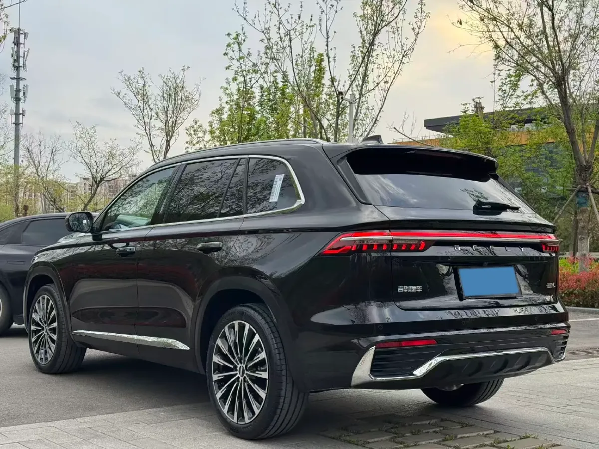 2025 Geely Monjaro 2.0T 238HP L4 8AT,autocango,china used car exporter,china ev exporter,chinese used car exporter,chinese used ev exporter
