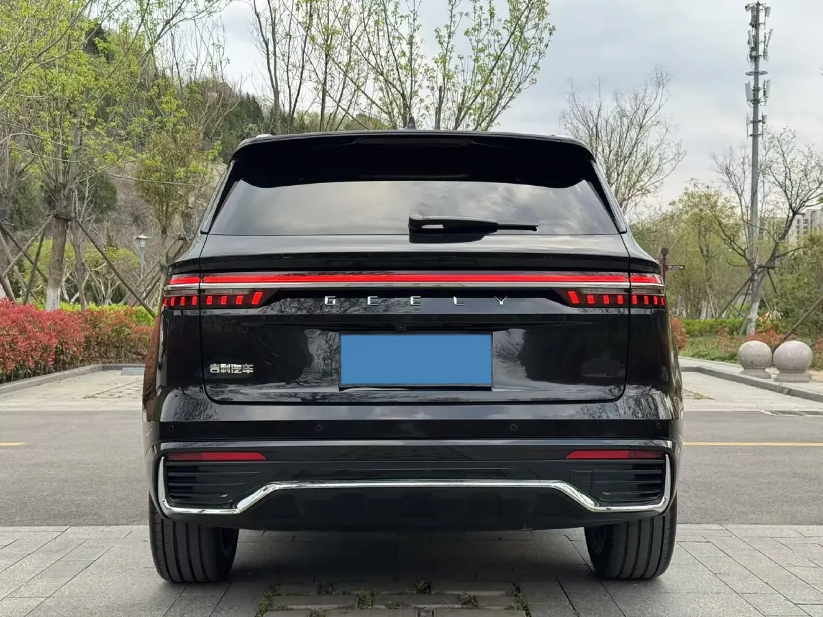 2025 Geely Monjaro 2.0T 238HP L4 8AT,autocango,china used car exporter,china ev exporter,chinese used car exporter,chinese used ev exporter