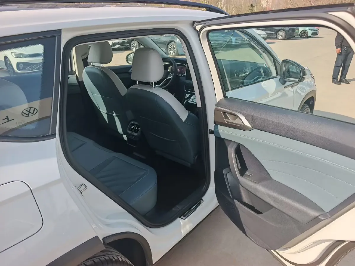 2024 Volkswagen Tharu 1.5T 160HP L4 7DCT,autocango,china used car exporter,china ev exporter,chinese used car exporter,chinese used ev exporter