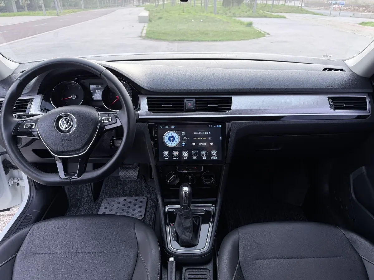 2018 Volkswagen Bora 1.5L 110HP L4 6AT,autocango,china used car exporter,china ev exporter,chinese used car exporter,chinese used ev exporter