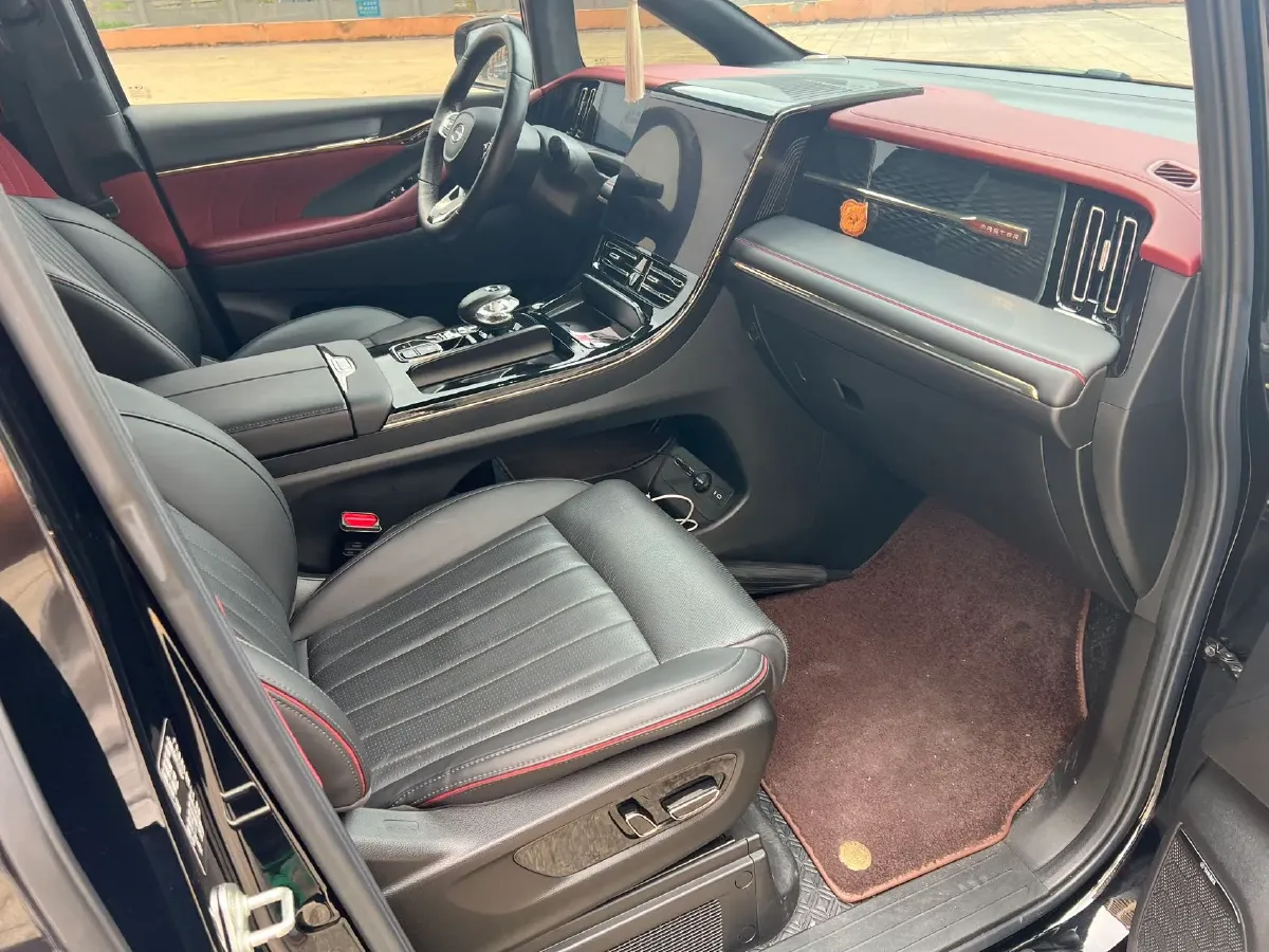 2023 GAC Trumpchi M8 2.0T 252HP L4 8AT,autocango,china used car exporter,china ev exporter,chinese used car exporter,chinese used ev exporter