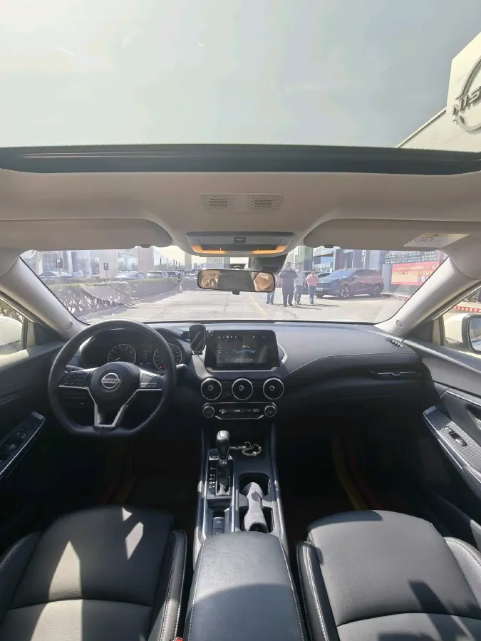 2022 Nissan Sylphy 1.6L 135HP L4 CVT,autocango,china used car exporter,china ev exporter,chinese used car exporter,chinese used ev exporter