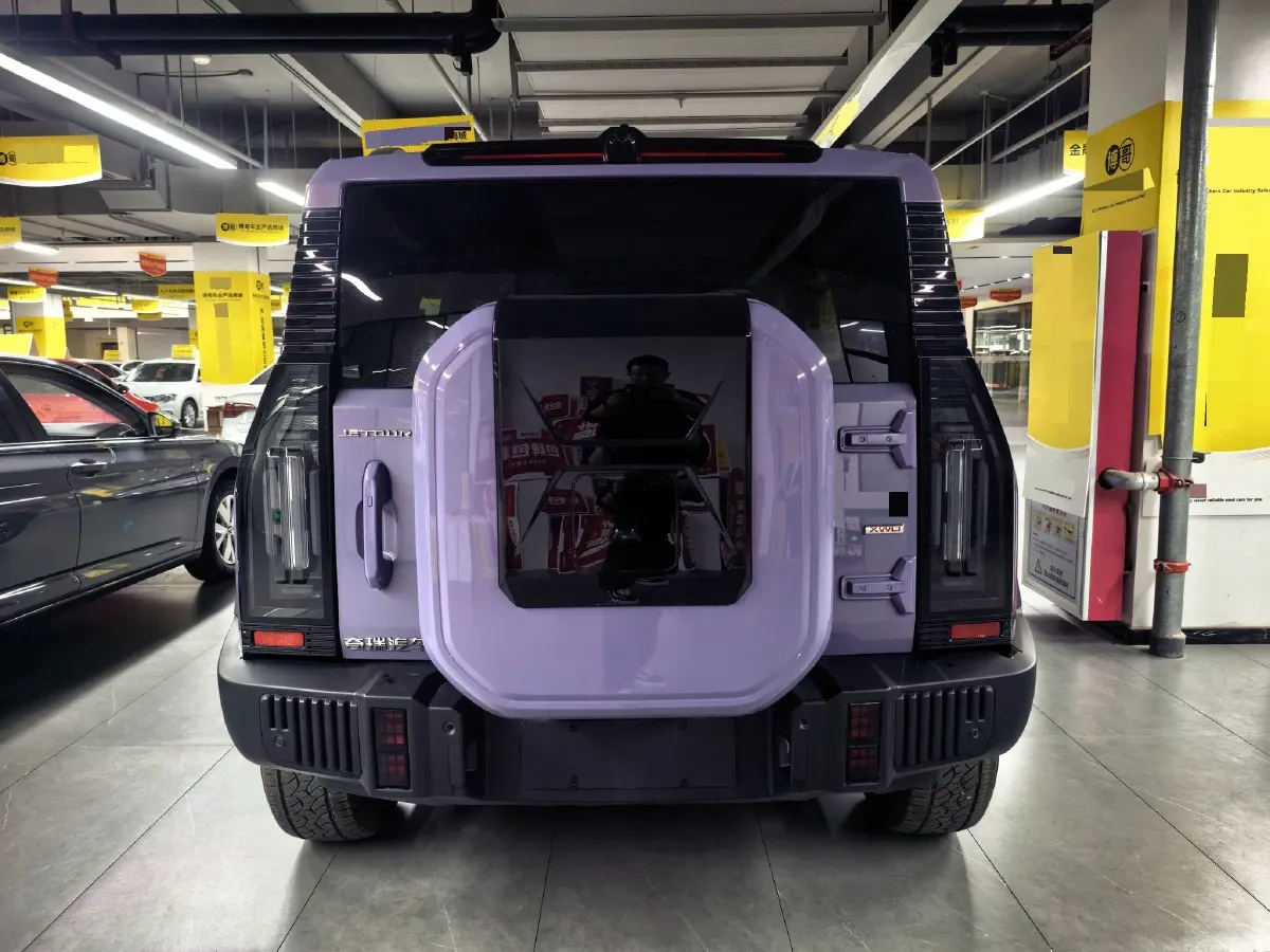 2025 Jetour Traveller 2.0T 254HP L4 7DCT,autocango,china used car exporter,china ev exporter,chinese used car exporter,chinese used ev exporter