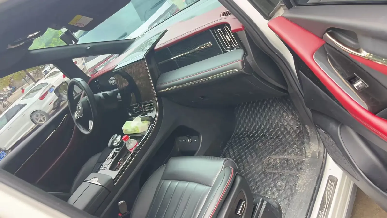 2023 GAC Trumpchi M8 2.0T 252HP L4 8AT,autocango,china used car exporter,china ev exporter,chinese used car exporter,chinese used ev exporter