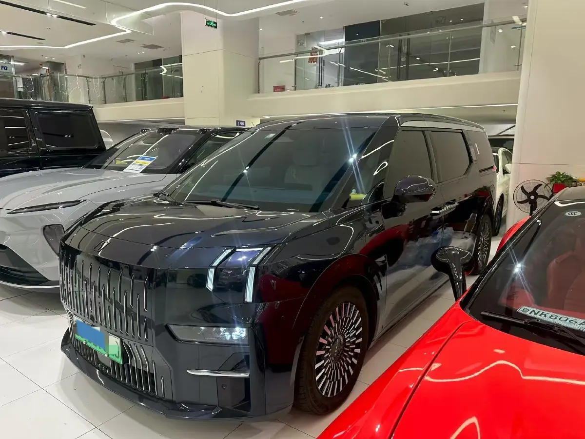 2022 Zeekr 009 BEV 116KWH,autocango,china used car exporter,china ev exporter,chinese used car exporter,chinese used ev exporter