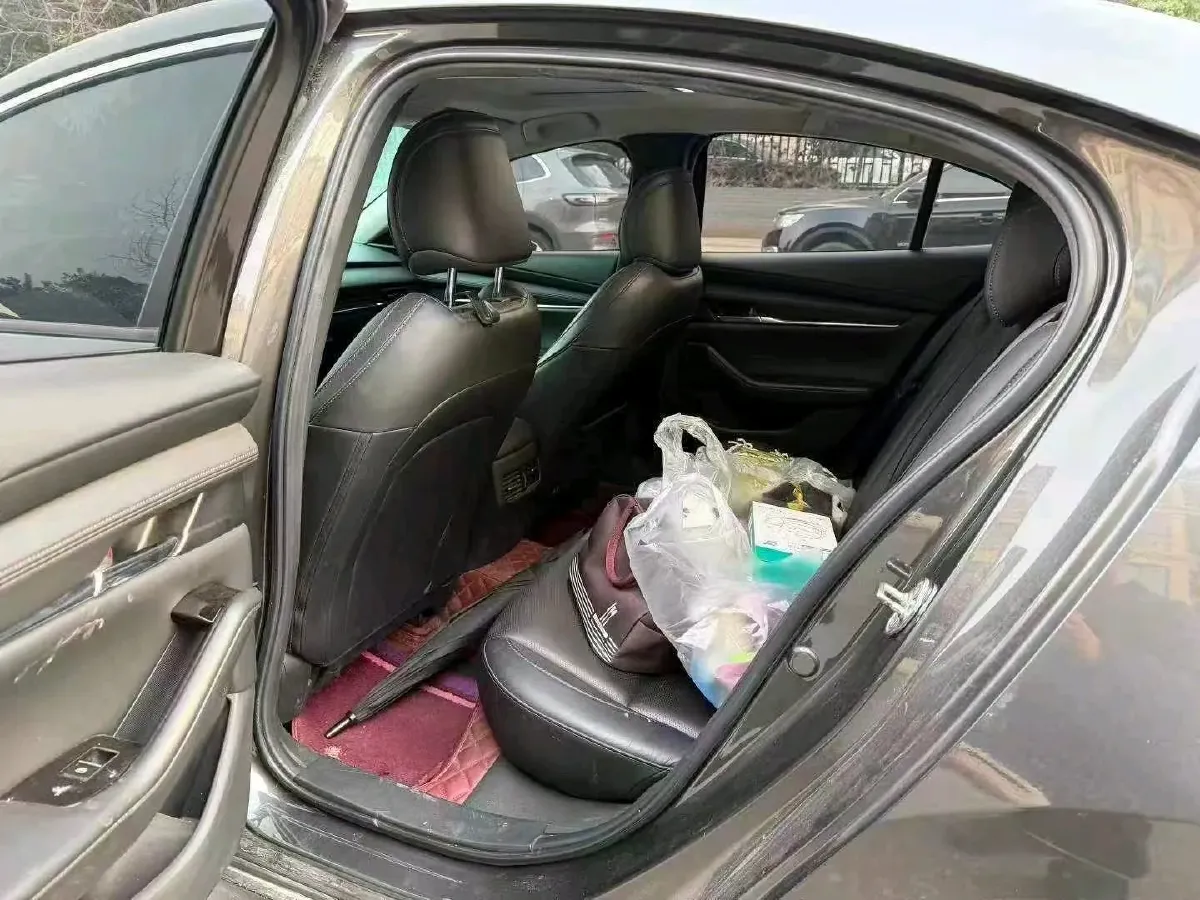 2020 Mazda 3 Axela 2.0L 158HP L4 6AT,autocango,china used car exporter,china ev exporter,chinese used car exporter,chinese used ev exporter