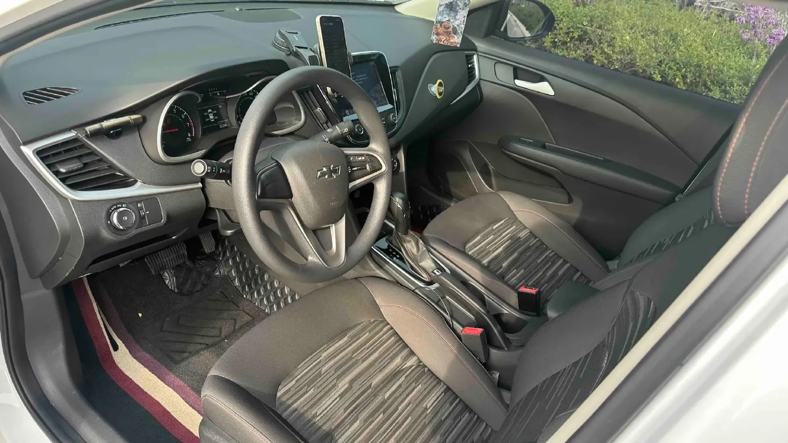 2019 Chevrolet Monza 1.0T 125HP L3 6DCT,autocango,china used car exporter,china ev exporter,chinese used car exporter,chinese used ev exporter