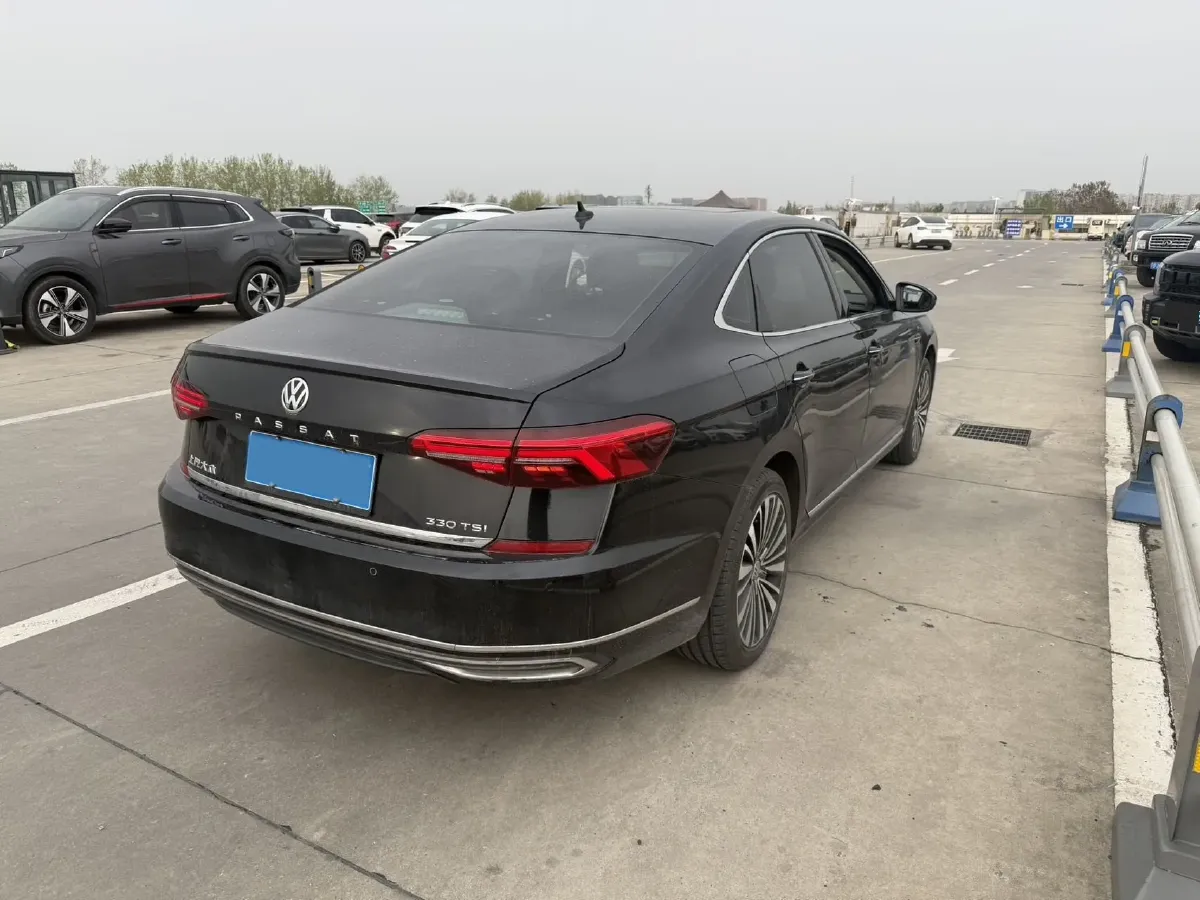 2019 Volvo V40 1.5T 152HP L4 6AT,autocango,china used car exporter,china ev exporter,chinese used car exporter,chinese used ev exporter