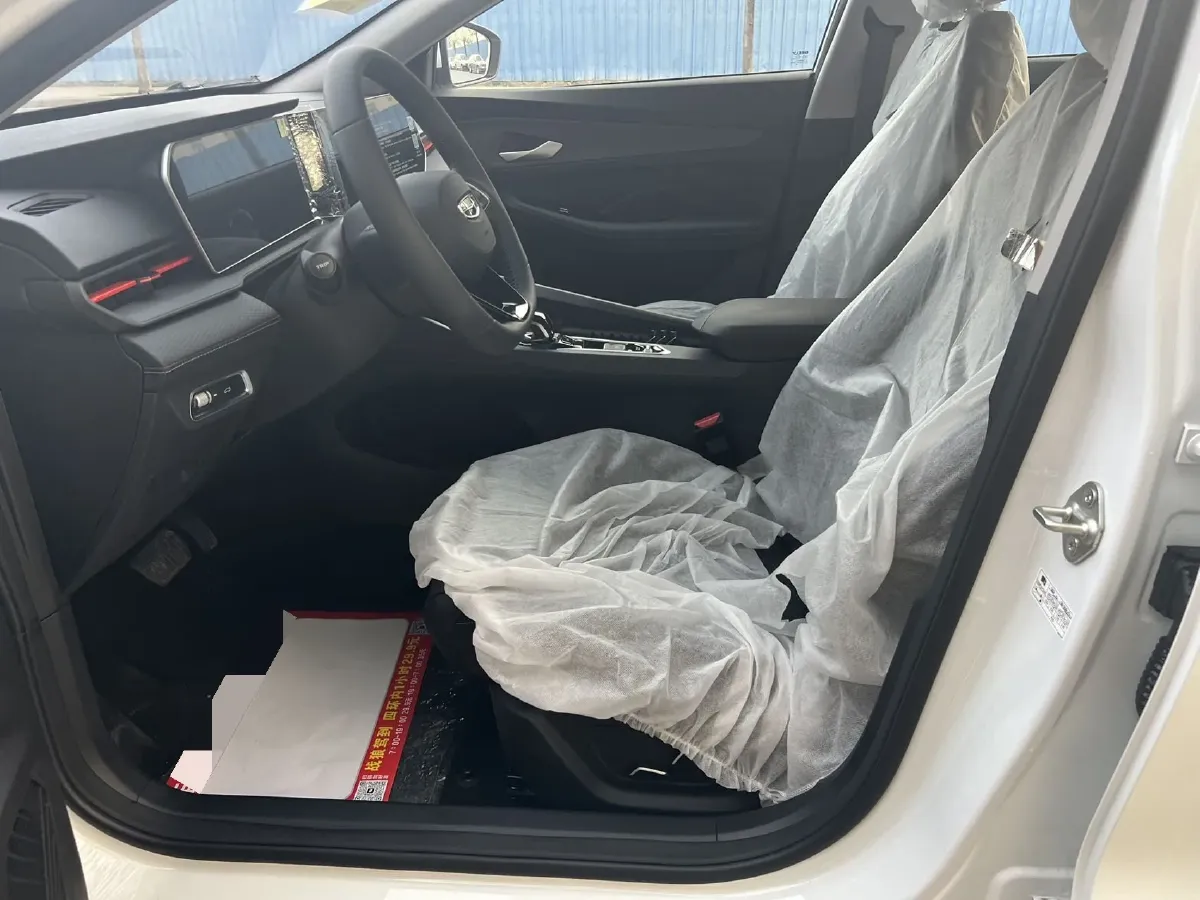 2024 Geely Binray 1.5T 181HP L4 7DCT,autocango,china used car exporter,china ev exporter,chinese used car exporter,chinese used ev exporter