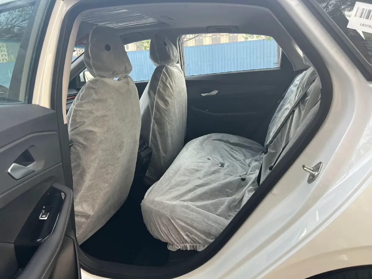 2024 Geely Binray 1.5T 181HP L4 7DCT,autocango,china used car exporter,china ev exporter,chinese used car exporter,chinese used ev exporter