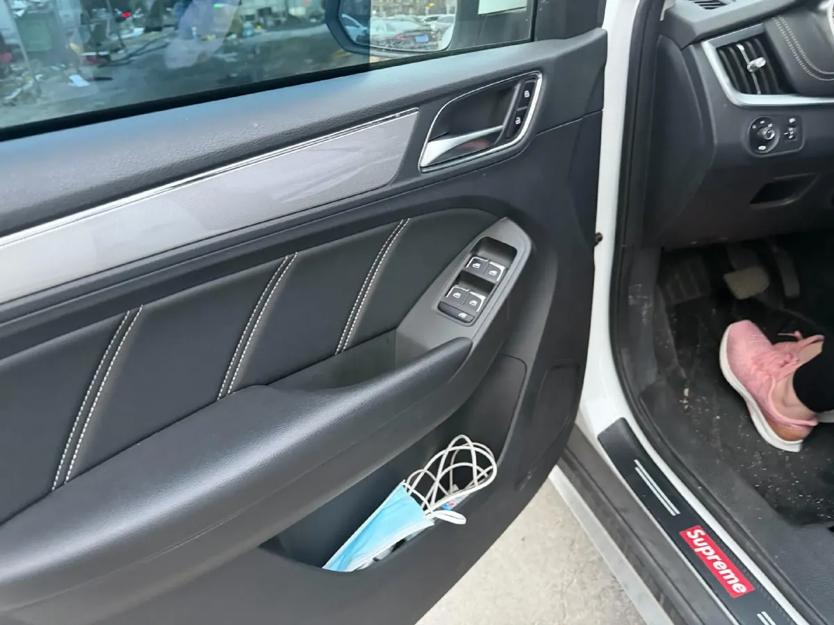 2020 Roewe RX5 1.5T 169HP L4 7DCT,autocango,china used car exporter,china ev exporter,chinese used car exporter,chinese used ev exporter