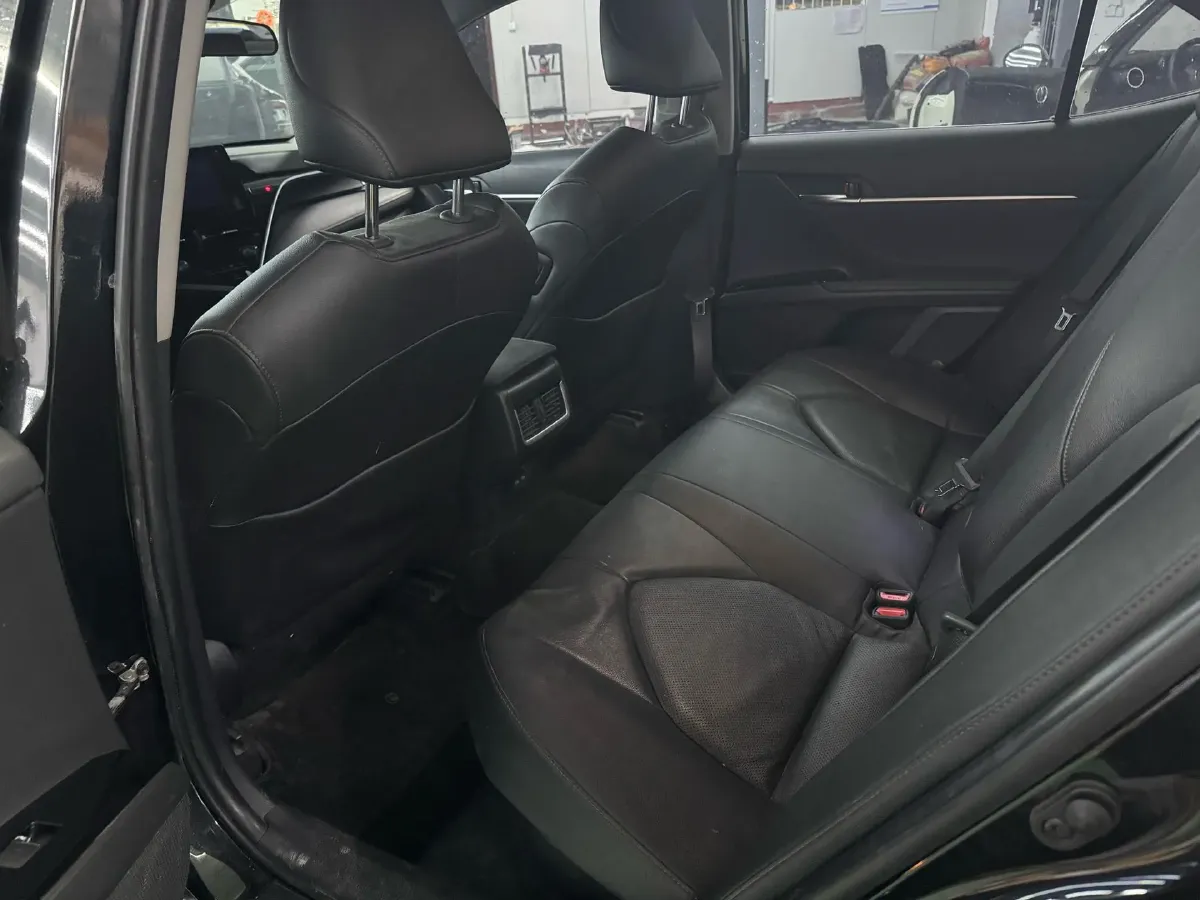 2023 Toyota Camry 2.5L 178HP L4 E-CVT Hybrid,autocango,china used car exporter,china ev exporter,chinese used car exporter,chinese used ev exporter