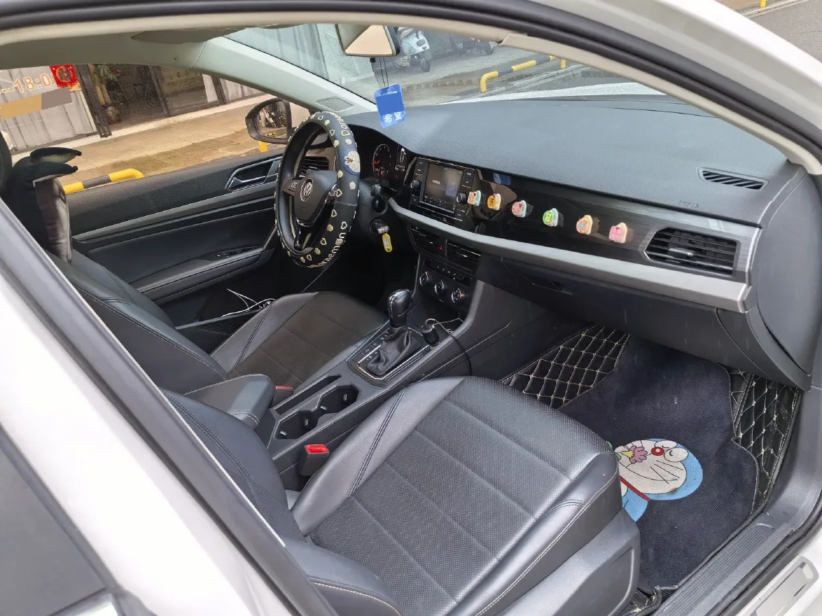 2018 Volkswagen Lavida 1.2T 116HP L4 7DCT,autocango,china used car exporter,china ev exporter,chinese used car exporter,chinese used ev exporter