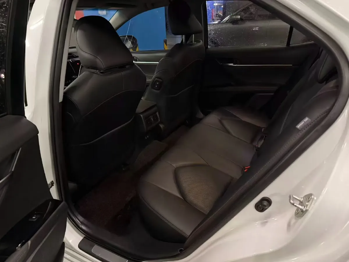 2019 Toyota Camry 2.5L 209HP L4 8AT,autocango,china used car exporter,china ev exporter,chinese used car exporter,chinese used ev exporter