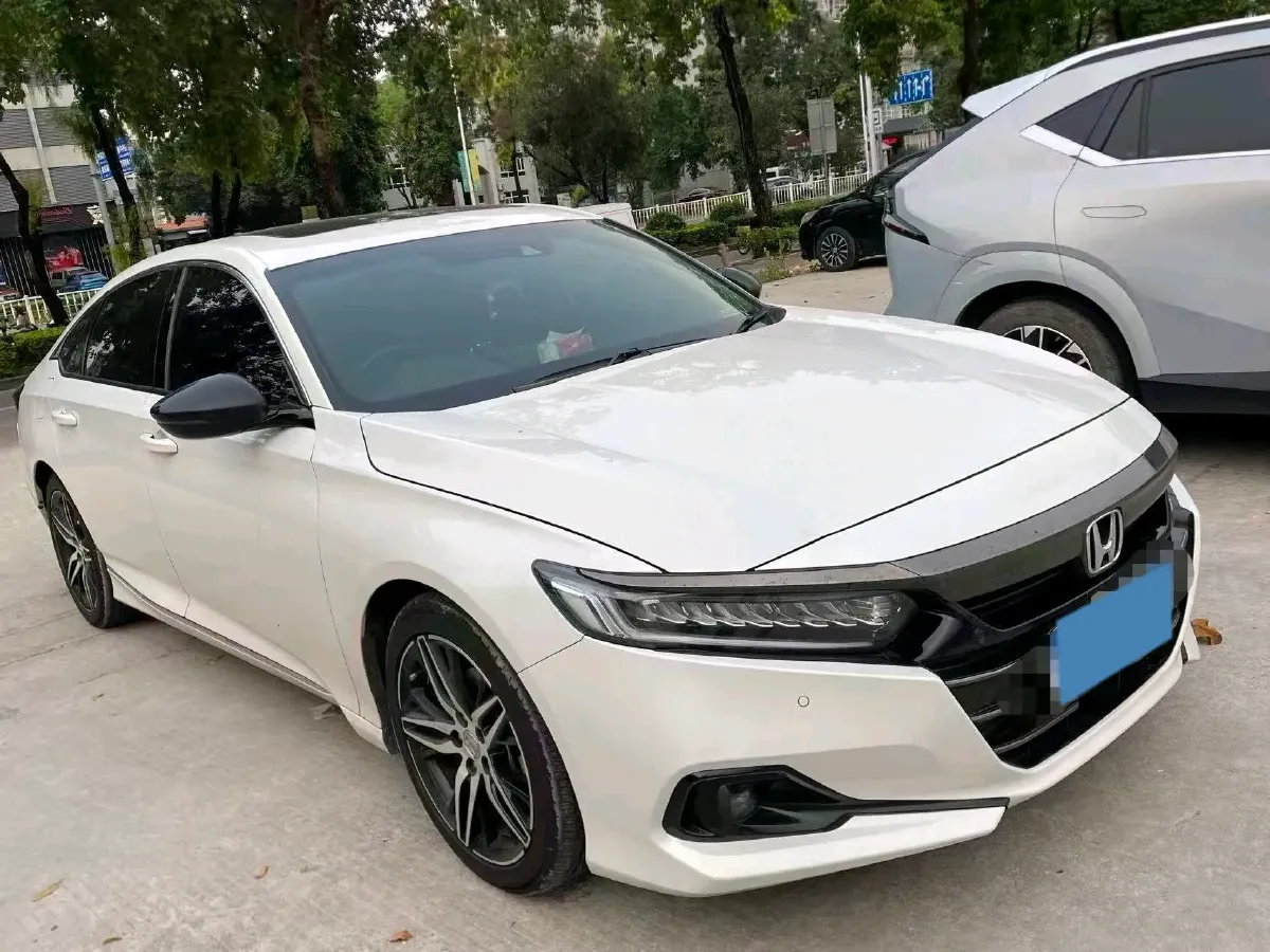 2022 Honda Accord 1.5T 194HP L4 CVT,autocango,china used car exporter,china ev exporter,chinese used car exporter,chinese used ev exporter