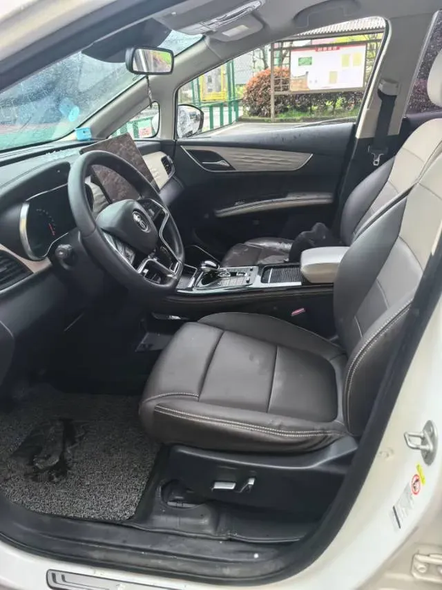 2022 Skyworth HT-i 1.5L 110HP L4 E-CVT PHEV 21.68KWH,autocango,china used car exporter,china ev exporter,chinese used car exporter,chinese used ev exporter