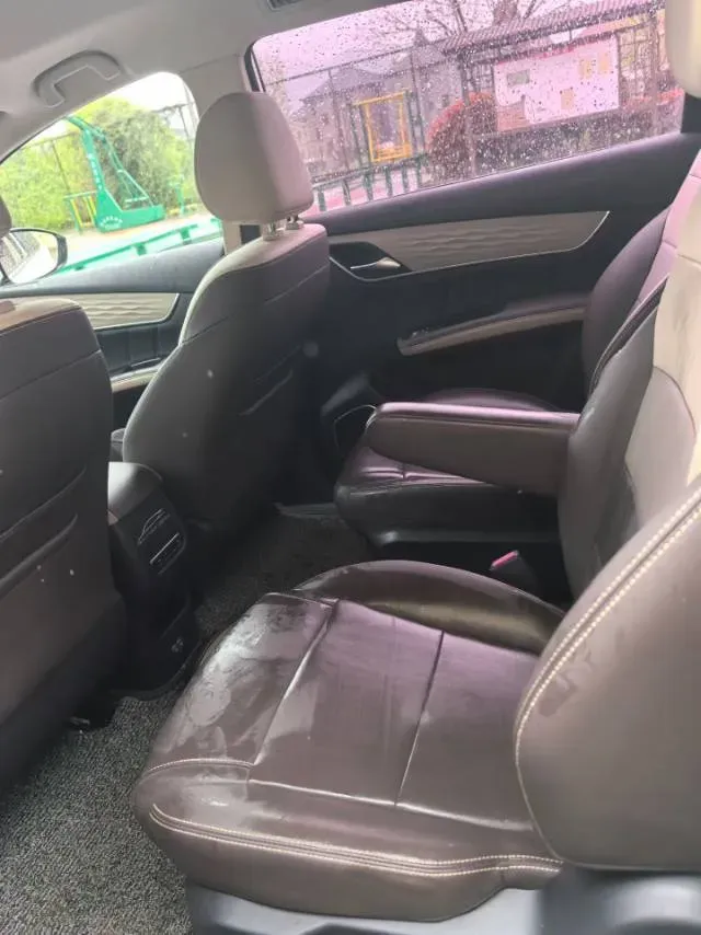 2022 Skyworth HT-i 1.5L 110HP L4 E-CVT PHEV 21.68KWH,autocango,china used car exporter,china ev exporter,chinese used car exporter,chinese used ev exporter