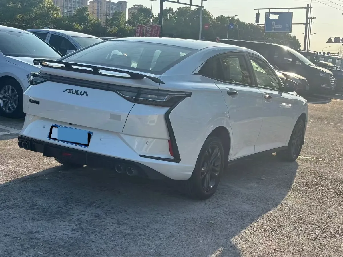 2024 DongFeng Aeolus YiXuan 1.5T 197HP L4 6DCT,autocango,china used car exporter,china ev exporter,chinese used car exporter,chinese used ev exporter