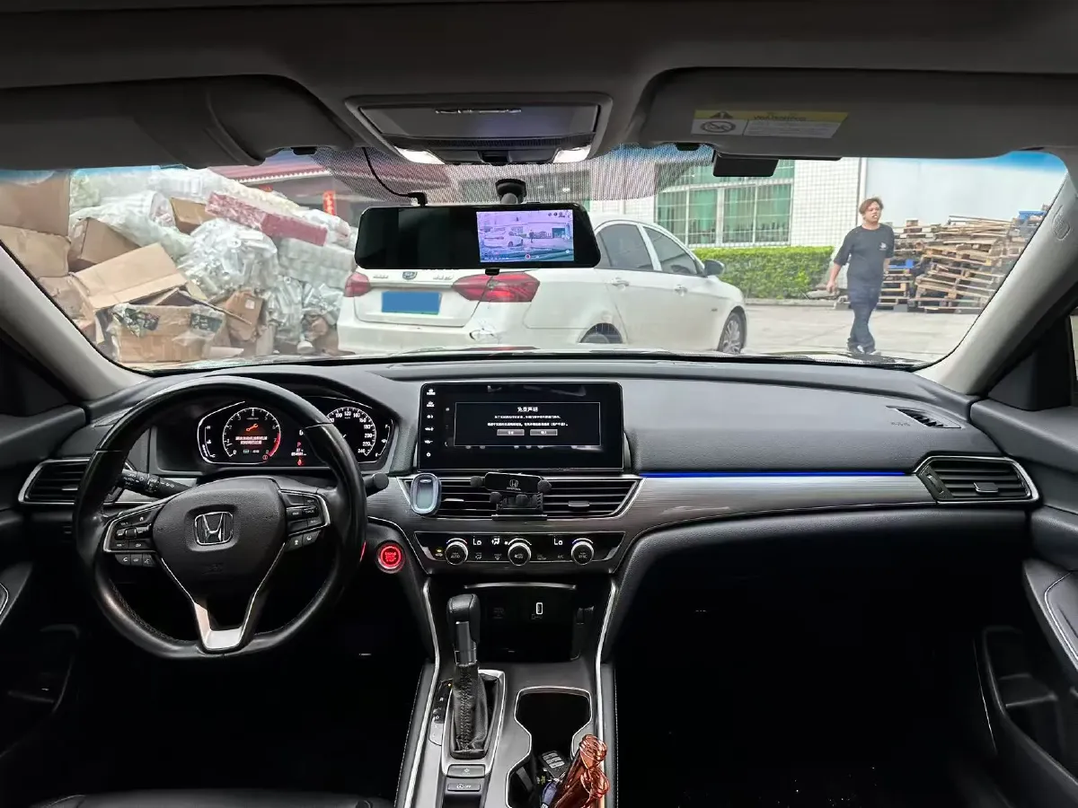 2022 Honda Accord 1.5T 194HP L4 CVT,autocango,china used car exporter,china ev exporter,chinese used car exporter,chinese used ev exporter