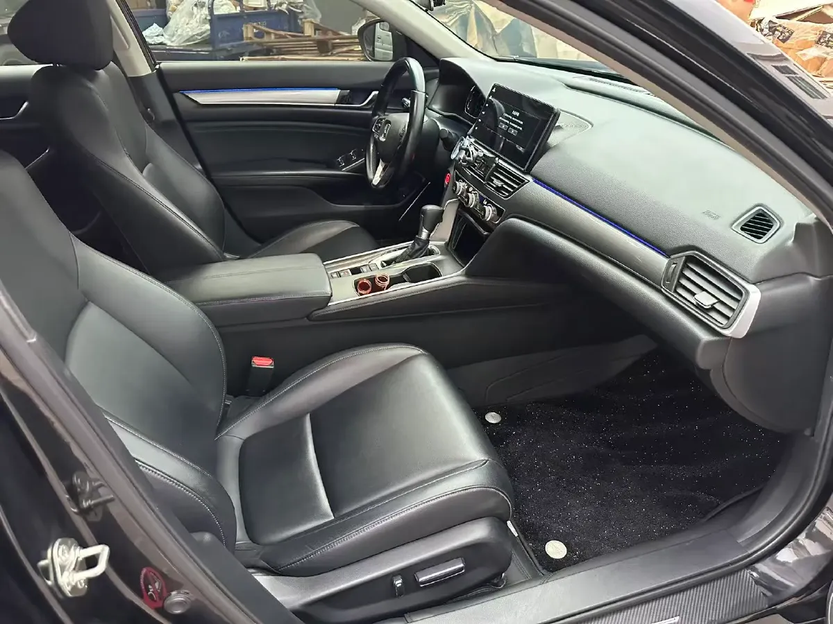 2022 Honda Accord 1.5T 194HP L4 CVT,autocango,china used car exporter,china ev exporter,chinese used car exporter,chinese used ev exporter