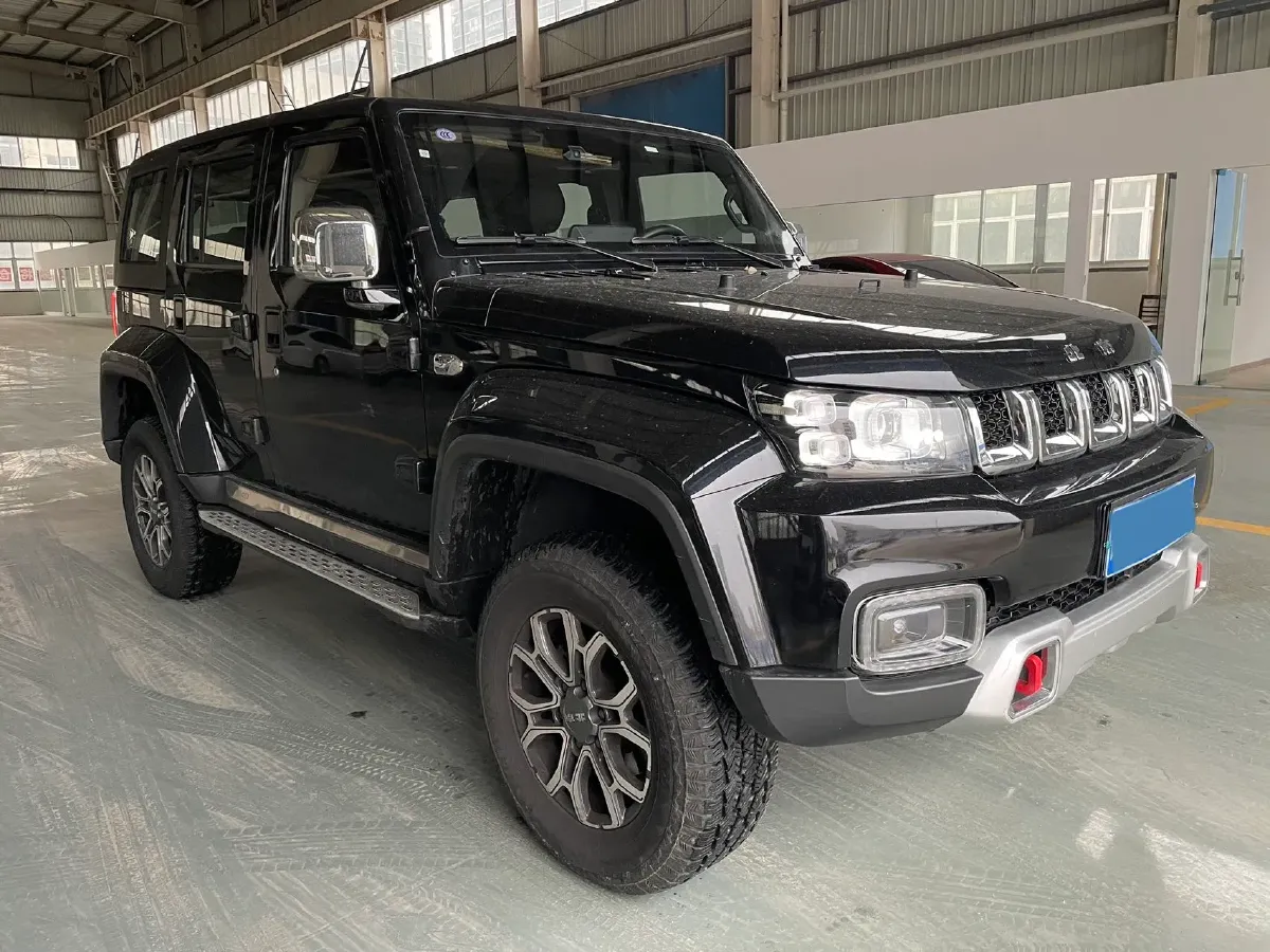 2023 Beijing BJ40 2.0T 224HP L4 8AT,autocango,china used car exporter,china ev exporter,chinese used car exporter,chinese used ev exporter