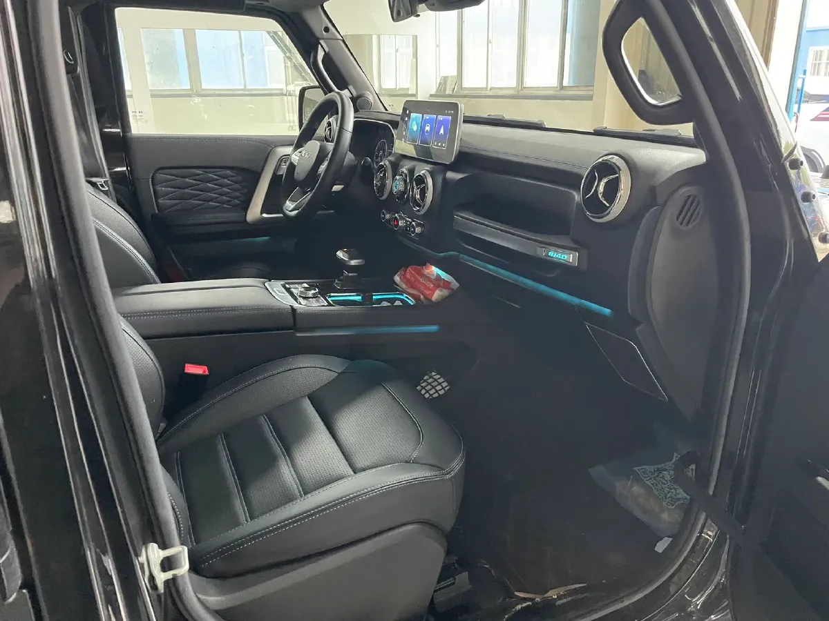 2023 Beijing BJ40 2.0T 224HP L4 8AT,autocango,china used car exporter,china ev exporter,chinese used car exporter,chinese used ev exporter